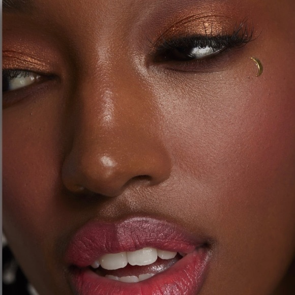 Pley BEACH BUNNY Let It Linger 12 Hour Eyeliner | NEW | Bronze Shimmer - Picture 7 of 12